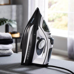 Ceramic Steam Iron, Temperature Control,  Ceramic Sole Plate, Wet And Dry Self Cleaning Function Powerful Steam Burst 400ML Water Tank